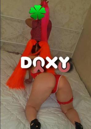 Фотография номер 3 - Лезбишоу, 23 года